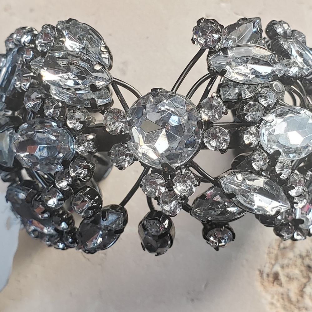 Rhinestone Set Adjustable Cuff Bracelet - image 3